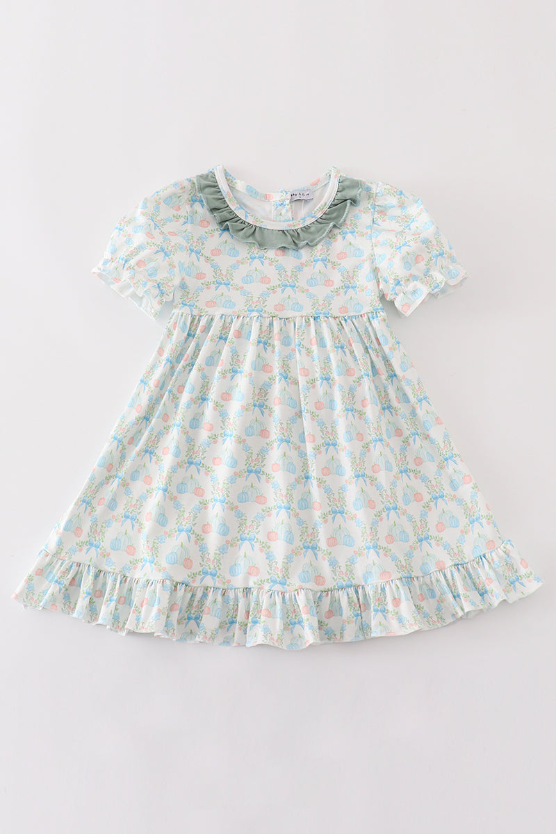 Green pumpkin print dress