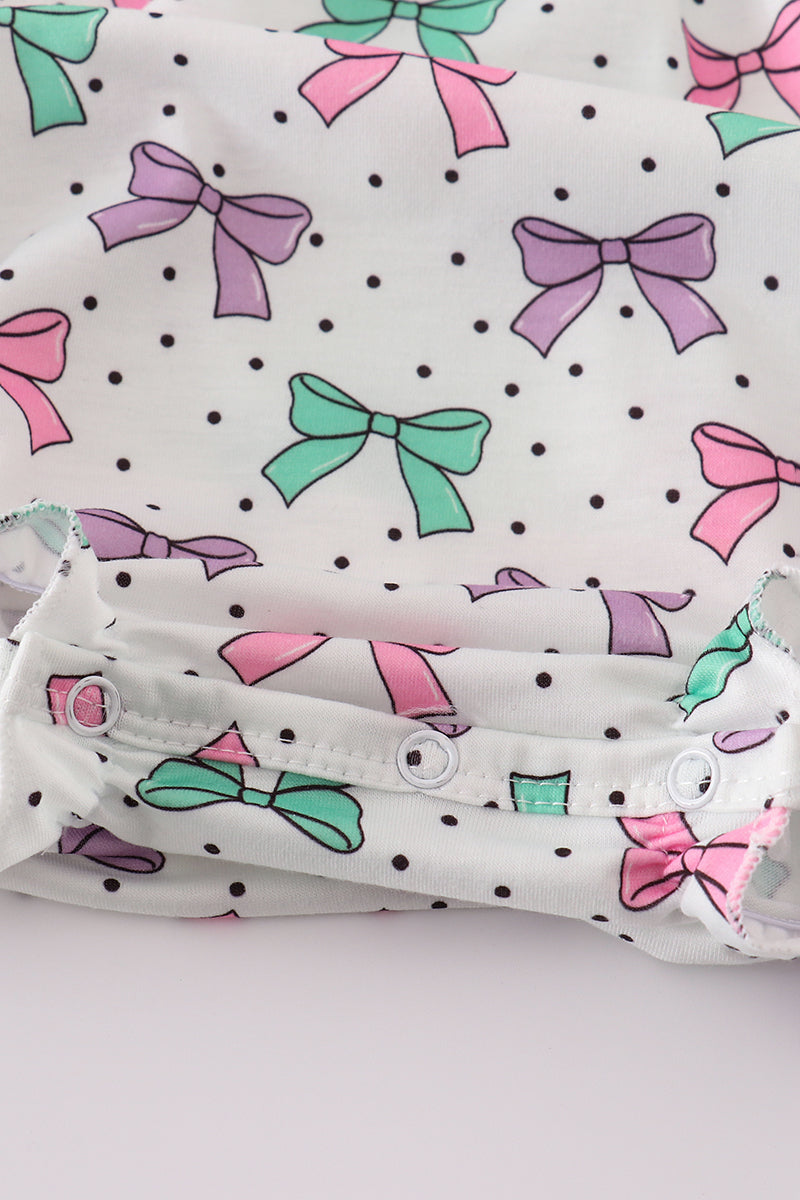 Pink bow embroidery print bubble